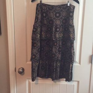 Ann Taylor Ruffled Skirt.  Size Large